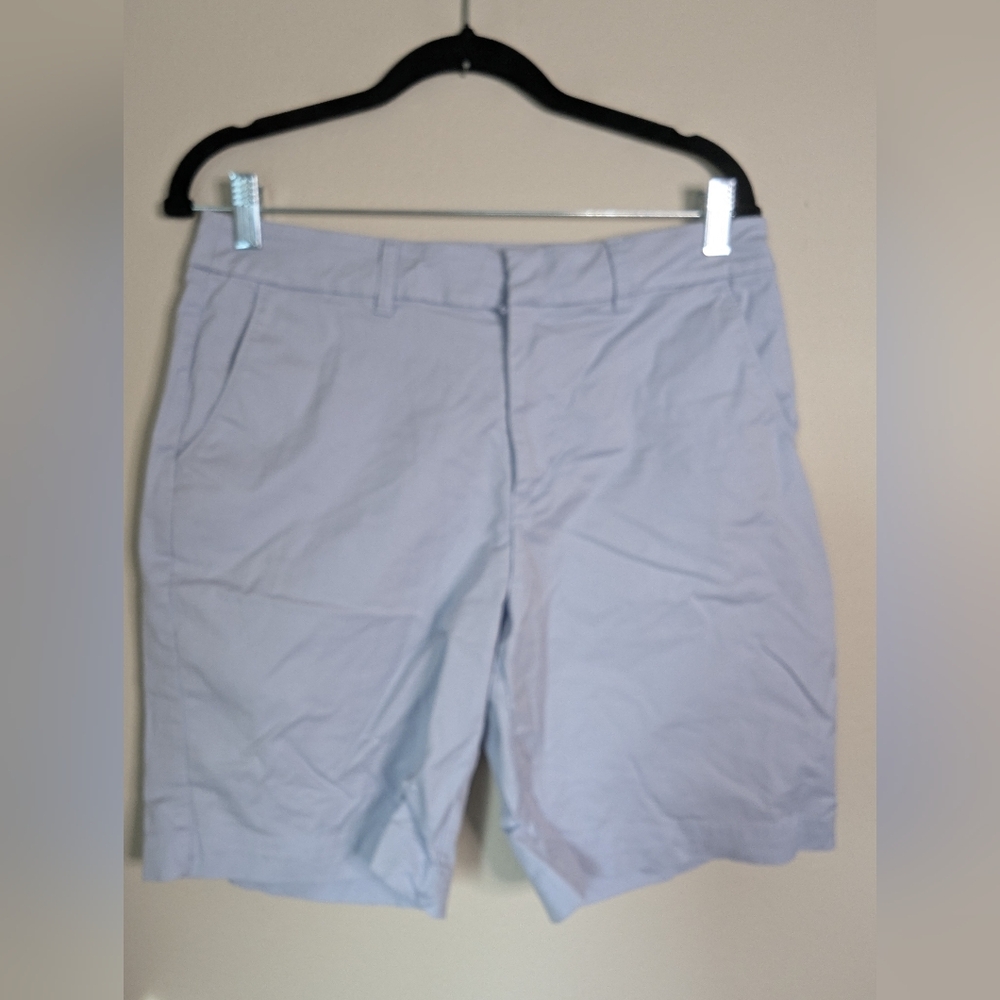 Matty M Women's Light Gray Shorts Size M